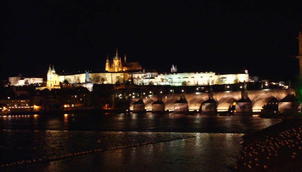 Prag_Travelwoman_9