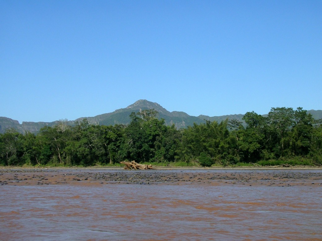 Am Fluss Beni zum Madidi Nationalpark