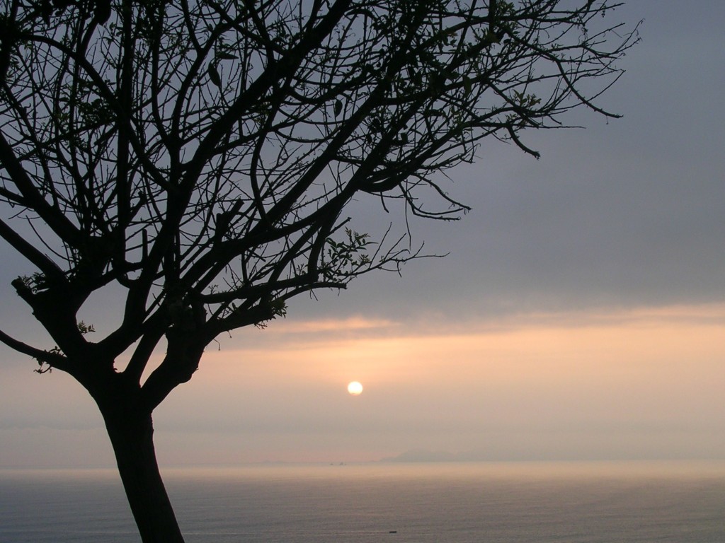 Sonnenuntergang am Meer in Lima