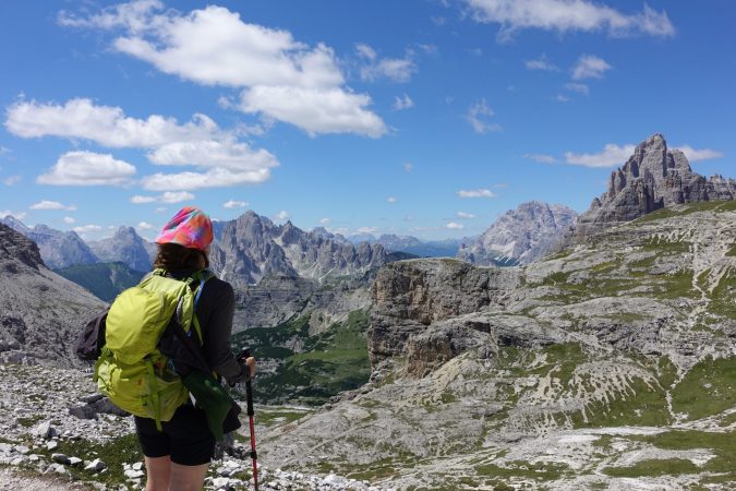 Wandern in den Dolomiten in Südtirol (Ausblick nahe Bullejochhuette)