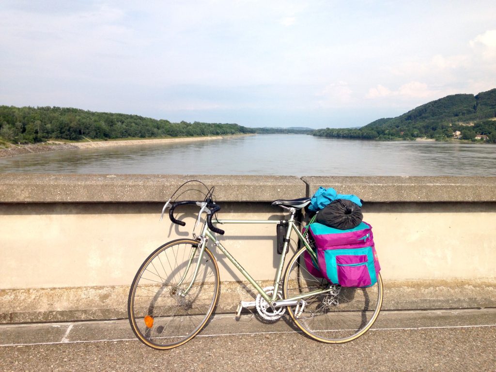 Donauradweg_Kraftwerk_Greifenstein