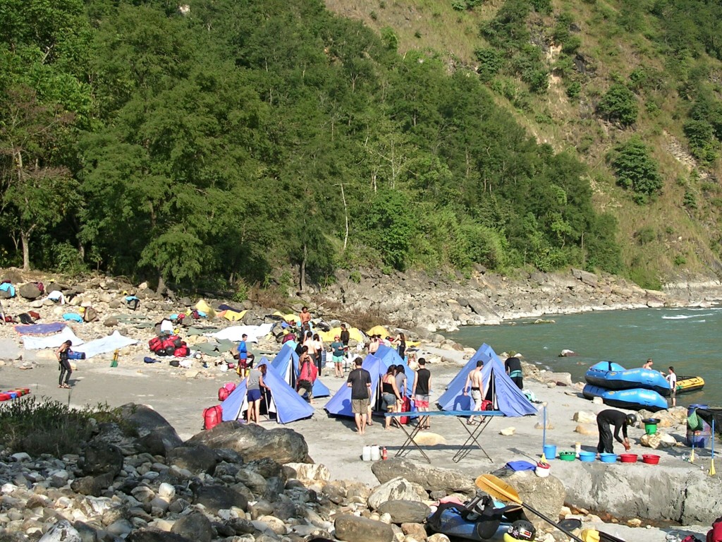 Camp beim Raften am Kali Gandaki Fluss