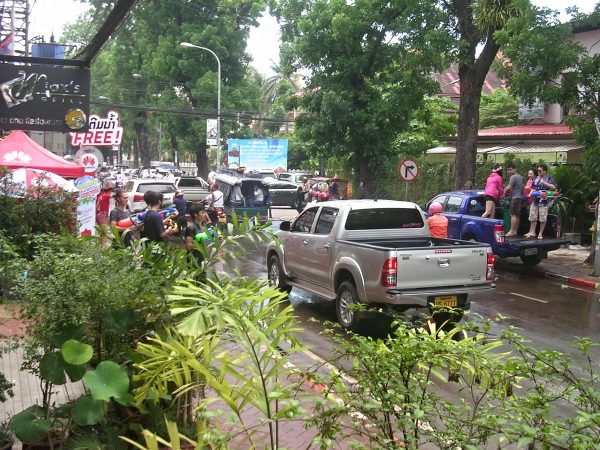 Pi Mai (Lao New Year) Wasserschlacht in Vientiane